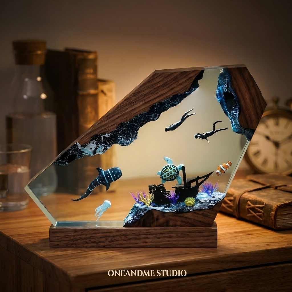 Shipwreck & Whale Shark Ocean Resin Lamp - Diver Night Light
