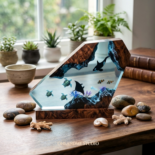 Orca & Manta Ray Ocean Resin Lamp - Turtle Night Light