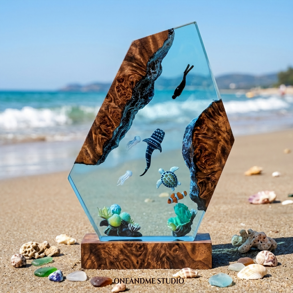 Whale Shark & Diver Ocean Resin Lamp - Sea Turtle Light