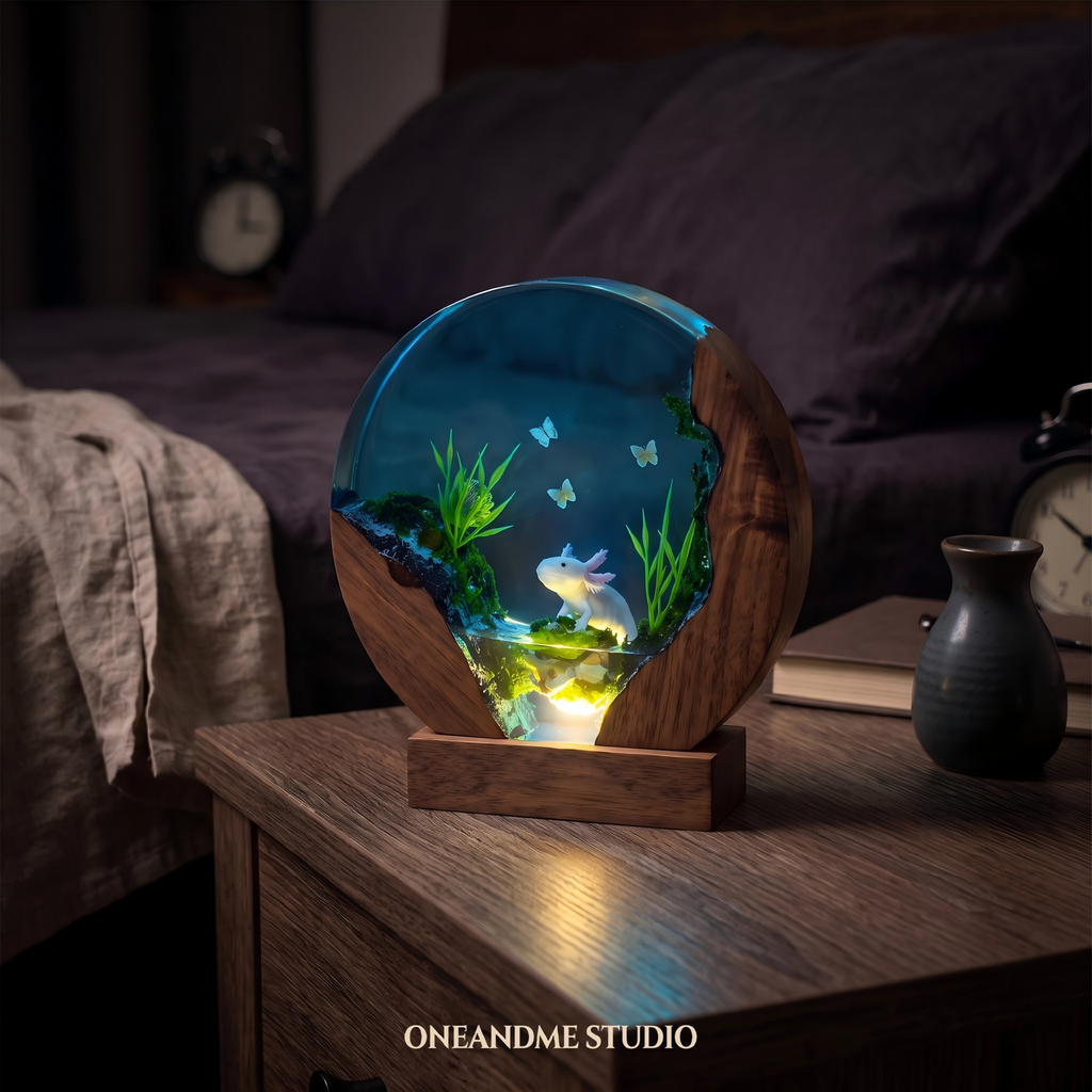 Round Axolotl & Butterfly Underwater Cave Resin Lamp